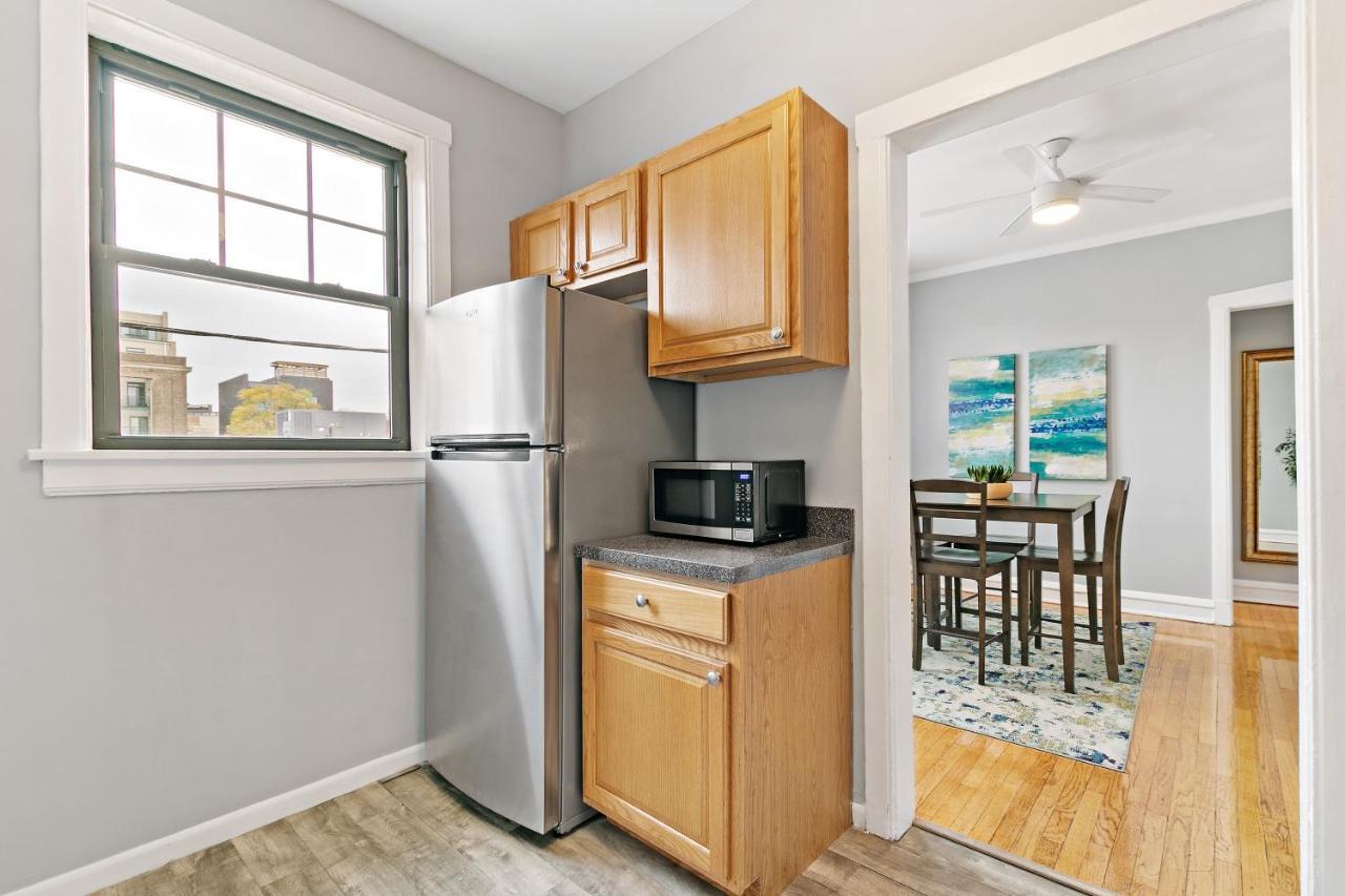 Captivating 1Br Apt With Full Kitchen - Belmont I4 Chicago Kültér fotó
